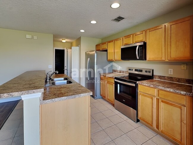 Building Photo - 1756 Portcastle Cir