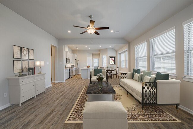 Foto del edificio - 7031 Winterberry Gln Ln