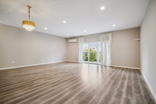 Foto del edificio - 1540 NE 175th St