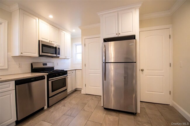 Building Photo - 3159 Milburn Ave