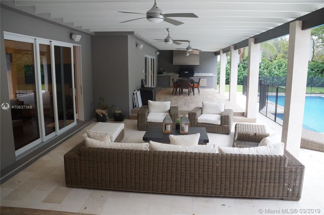 Foto del edificio - 12900 SW 61st Ave