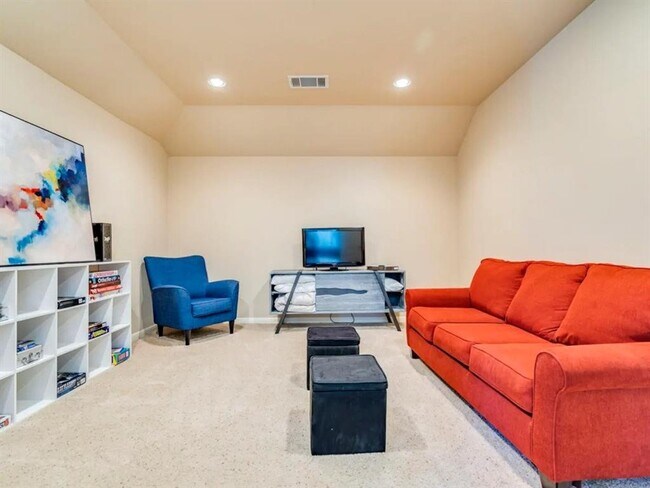 Building Photo - 12529 Enchanted Forest Dr