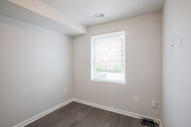 Foto del edificio - Lovely 2 BR/2 BA Condo in Trinidad!