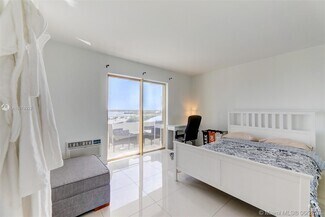 Moda North Bay Village 26 Reviews North Bay Village Fl Apartments For Rent Apartmentratings C