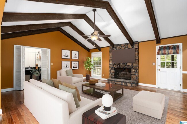 Foto del edificio - 2001 Shadowood Ct