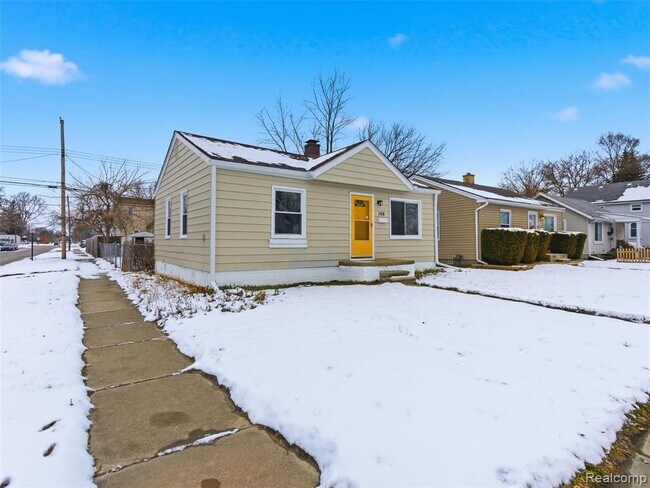 Foto del edificio - 108 W Kalama Ave