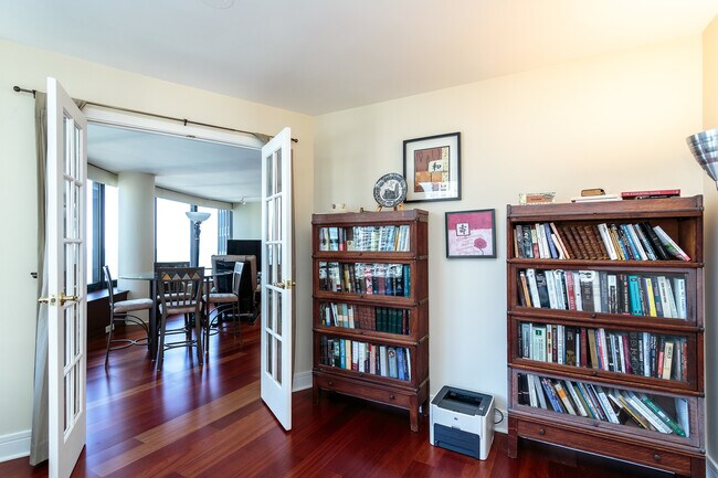Building Photo - 155 N Harbor Dr