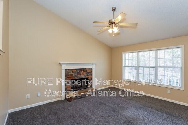 Building Photo - 145 Shady Ln