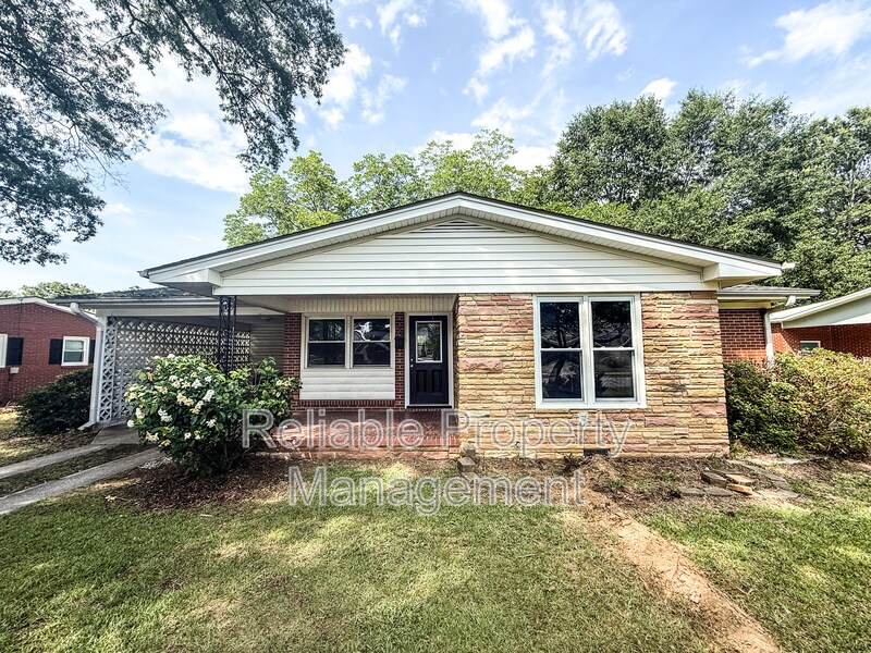 Foto principal - 908 E Horne St
