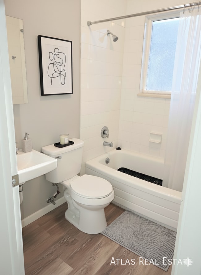 Foto del edificio - 960 W Moreno Ave