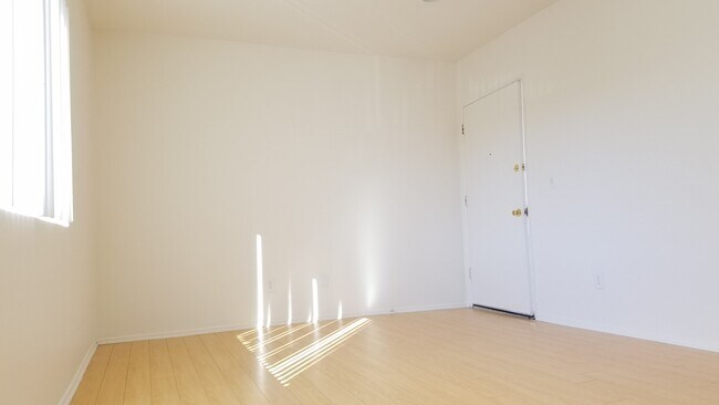 Foto del edificio - 1721 Scott Rd