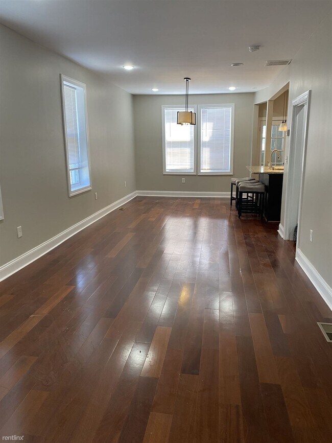 Building Photo - 4 br, 3 bath House - 719 N Rosedale St