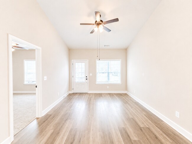 Foto del edificio - Charming 2 Bed / 2 Bath Home in Cornelia