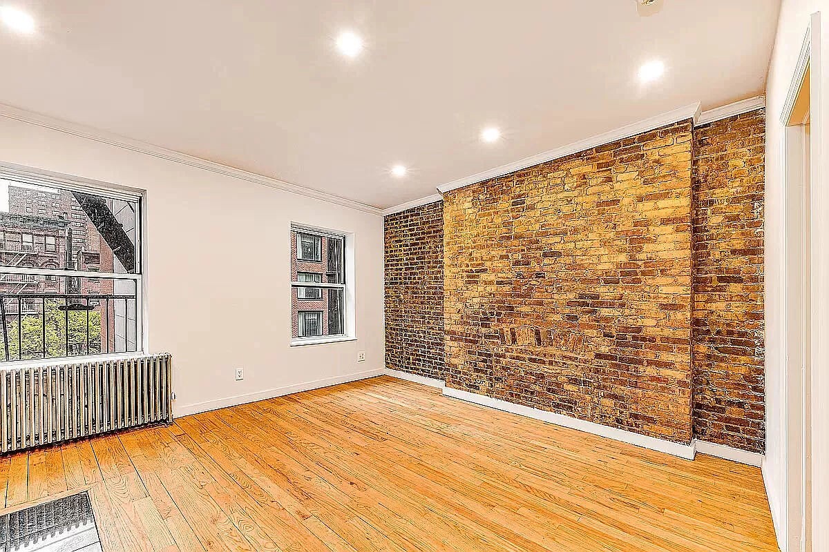 Primary Photo - 161 Ludlow Street