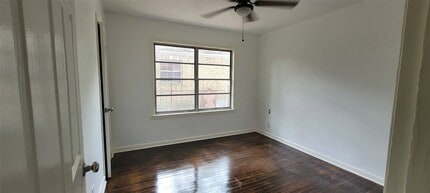 Building Photo - 5811 Westdale St