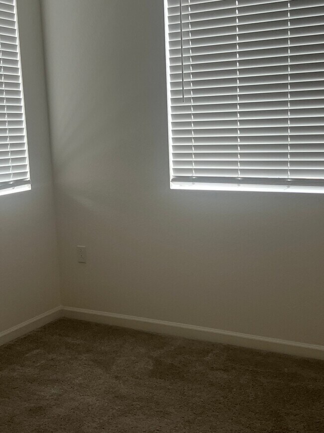 Foto del edificio - 16306 Ridgehaven Dr