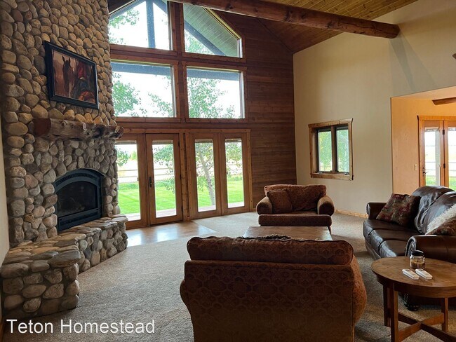 Building Photo - 4 br, 3.5 bath House - 66 Trouts Ranch Road