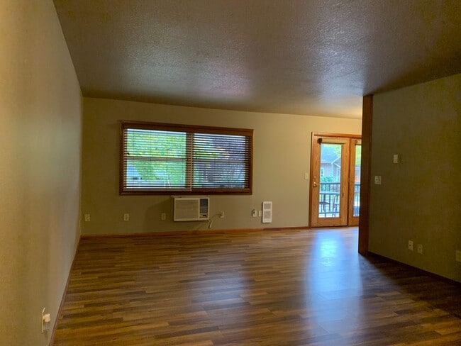 Building Photo - TFSC-A400