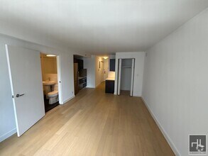Building Photo - East 39th Street