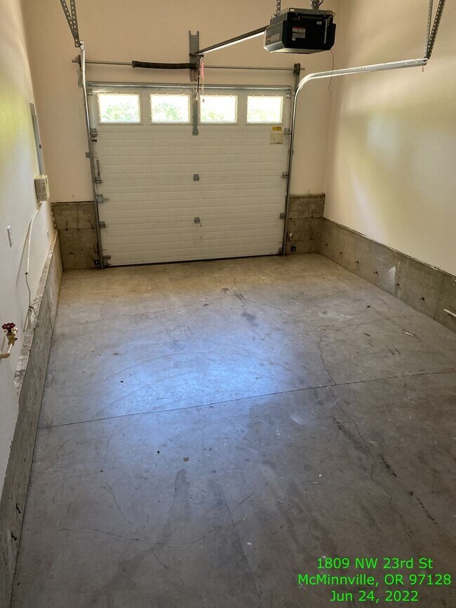 Foto del edificio - 1809 NW 23rd St