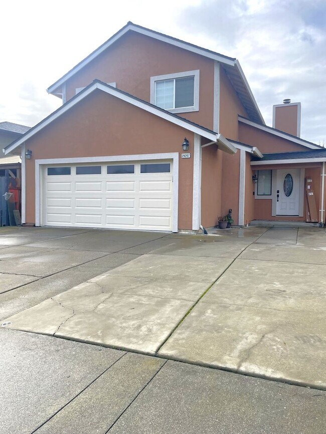 Foto del edificio - Lovely 3 Bedroom 2.5 Bath home for rent in...