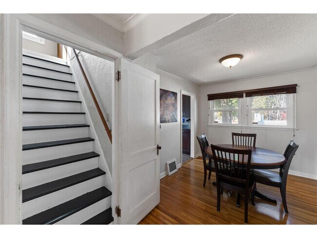 Building Photo - 2901 Zenith Ave N