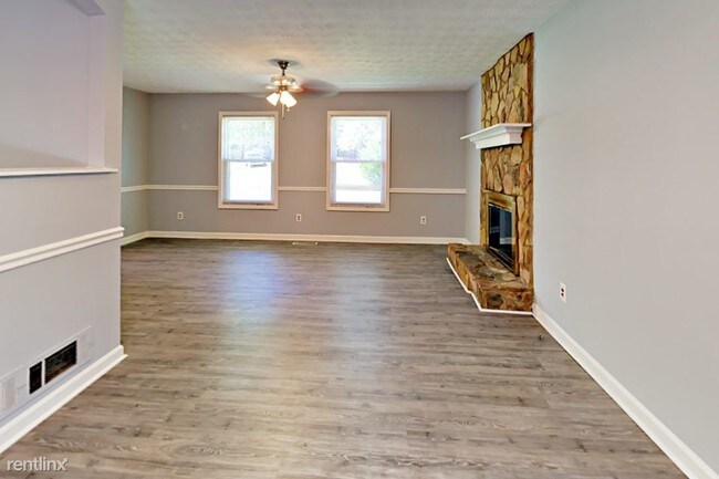Building Photo - 3680 Ashley Woods Dr