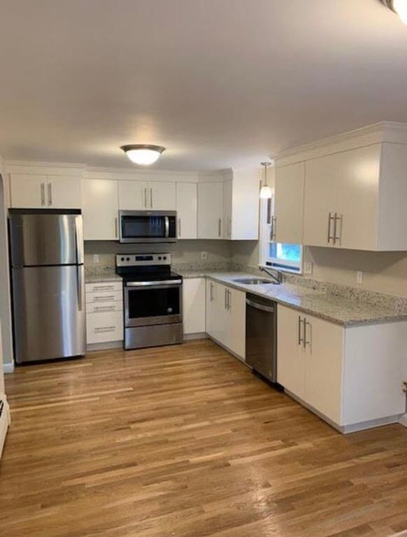 7 Esmond Ave Unit 2, Wakefield, MA 01880 Room for Rent in Wakefield, MA