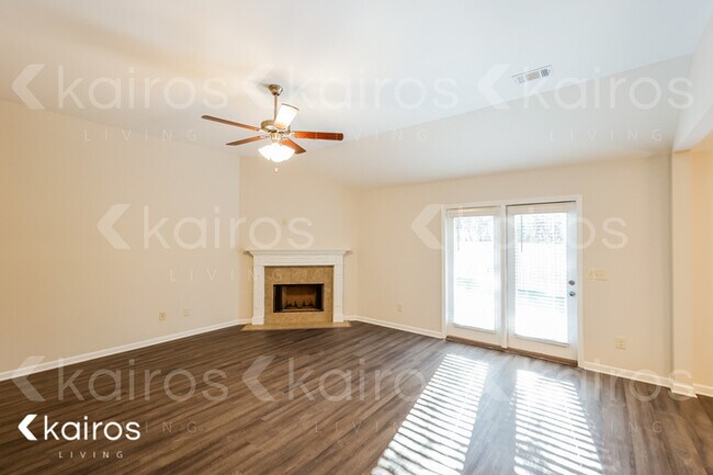Building Photo - 30 Eagle Creek Dr.