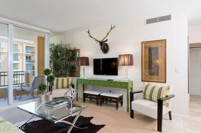 Foto del edificio - 2 br, 2 bath Condo - 403 S Sapodilla Ave