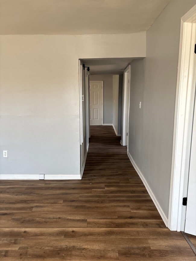 Foto del edificio - 131 E Jefferson St