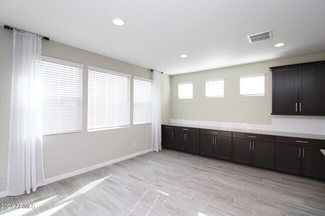 Foto del edificio - 4119 N 93rd Ln