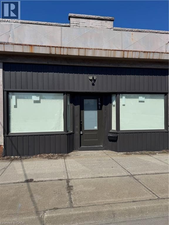 Building Photo - 161 Kenilworth Ave N