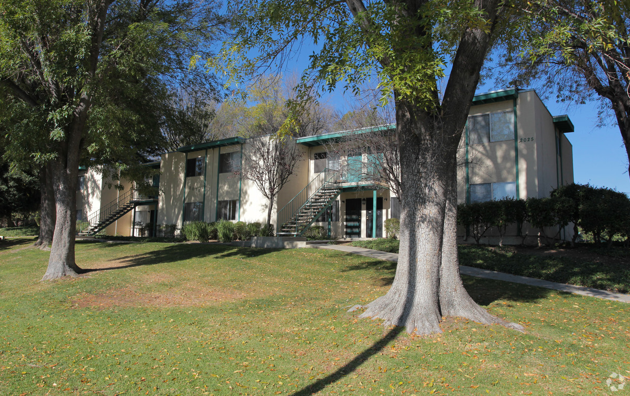 Foto del edificio - Bella Vista Apartments