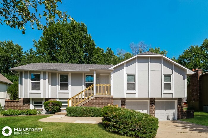 Primary Photo - 6201 MULLEN RD, SHAWNEE, KS 66216