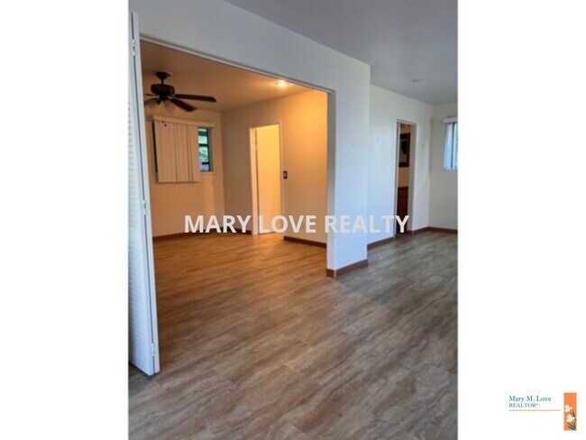 Building Photo - 1 BED 1 BATH OHANA WITH OCEAN VIEW