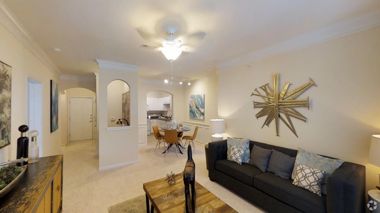 Photo - The Circle at Hermann Park Apartments