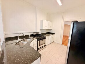 Building Photo - 1311 N Downing St