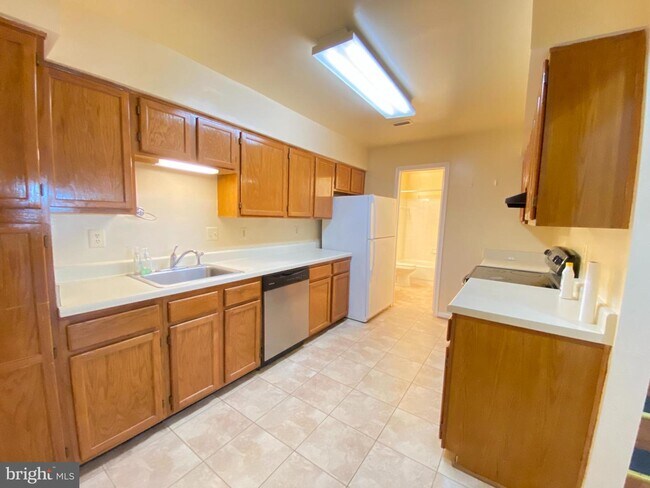 Building Photo - 13601 Winterspoon Ln