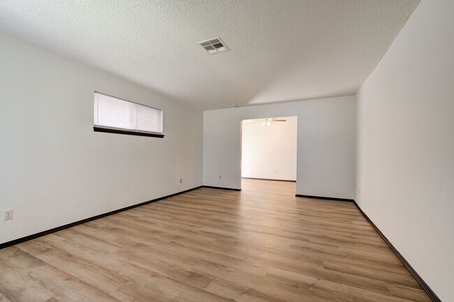 Foto del edificio - 924 SW 97th St