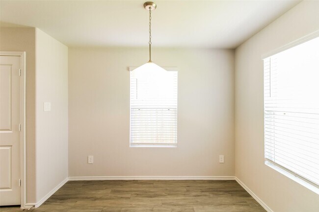 Building Photo - 2509 Coho Dr