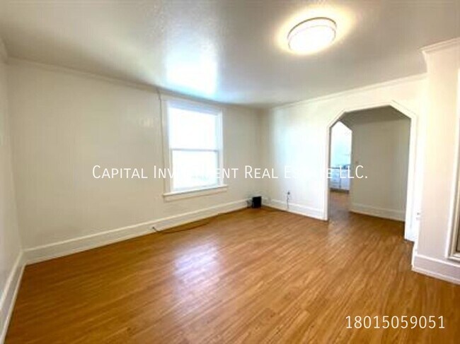 Foto del edificio - 1309 Hidden Creek Ct