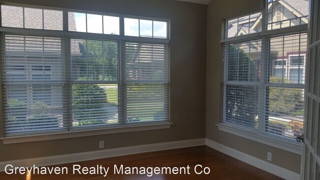 Foto del edificio - 2 br, 2 bath House - 9548 Collier Place