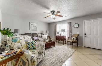 Building Photo - 3304 SW Landau Ct