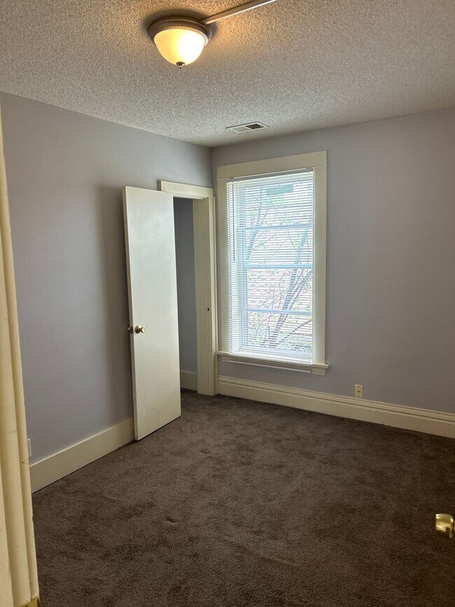 Foto del edificio - 3531 Emerson Ave N