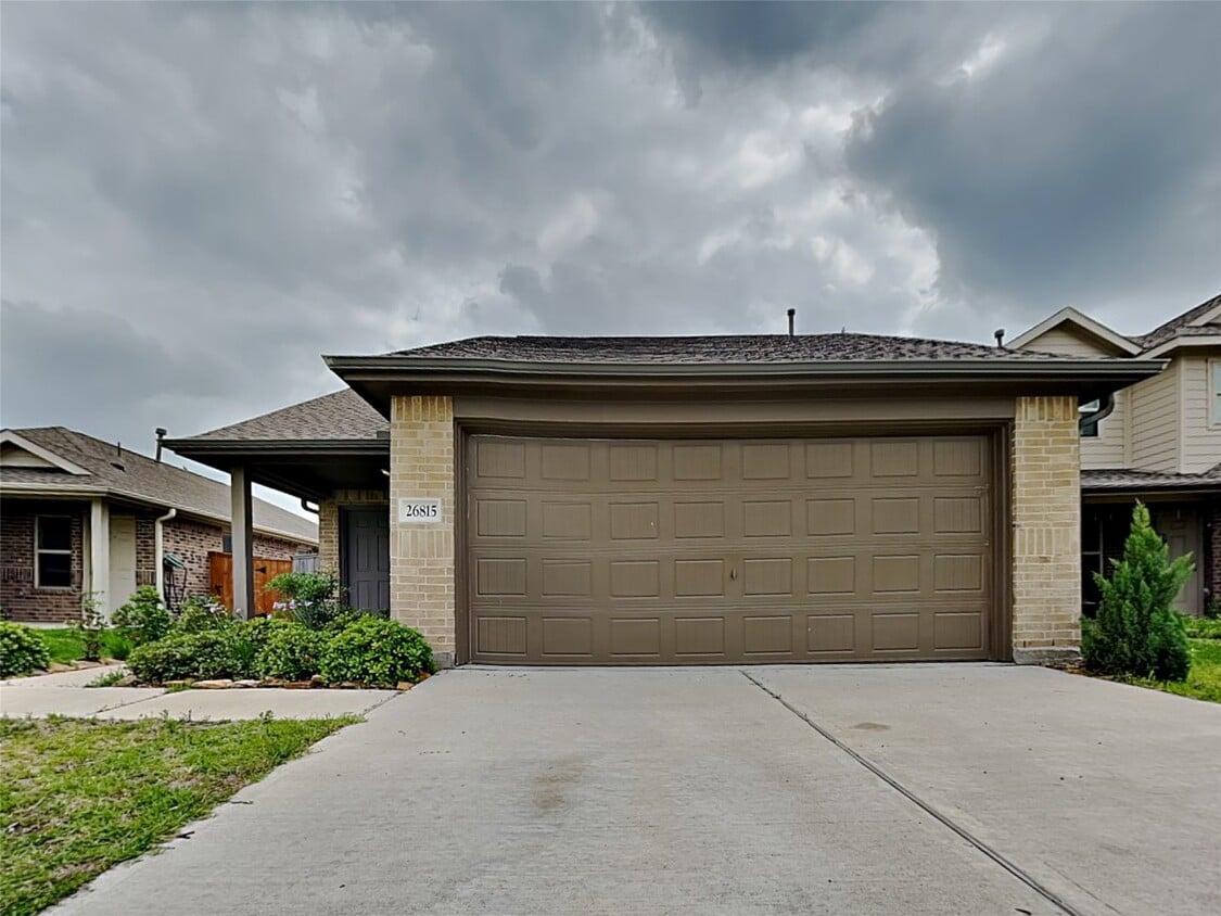 Foto del edificio - 26815 Wilderye Cv Ln