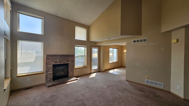 Building Photo - Single family home in Cul-De-Sac