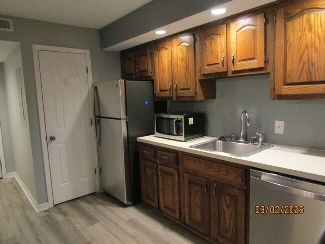 Foto del edificio - 4812 Pinehurst Cir