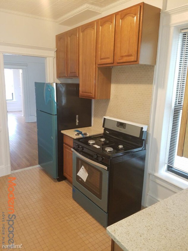 Primary Photo - 2547 35th St
