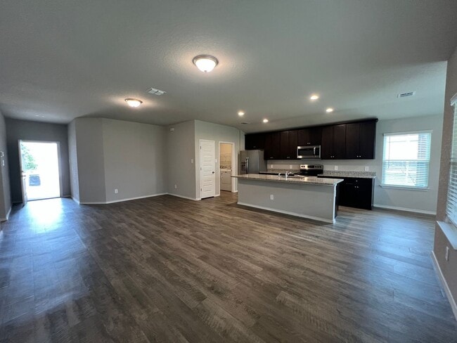 Foto del edificio - Beautiful 3x2 Rental Home in NBTX!